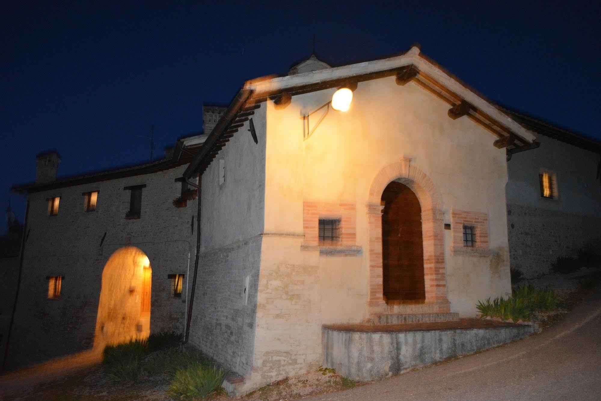 A Casa Di Mi Appartamenti Vacanza Montefalco Eksteriør bilde